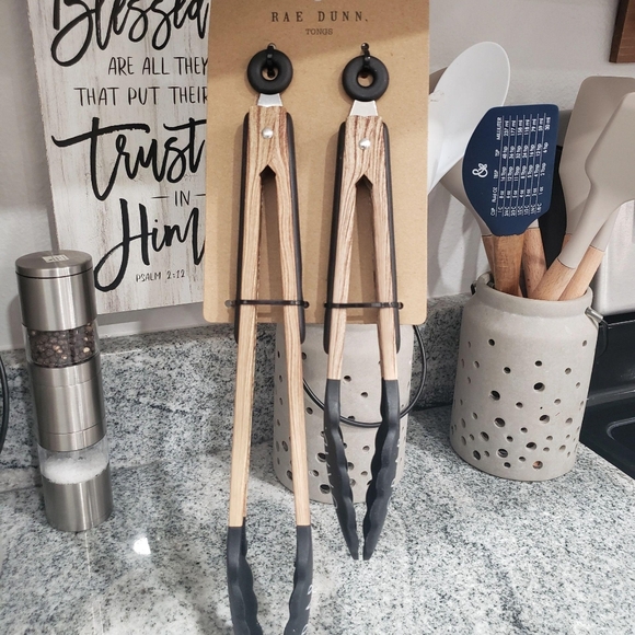 Rae Dunn Tongs Set - Picture 6 of 7